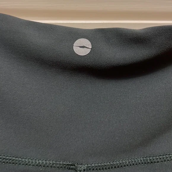 Avia Athletic Leggings / Joggers / Exercise / Running Pants in Green, Size Large - Picture 10 of 15